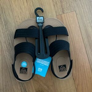 Black Reef Water Vista Sandals size 7